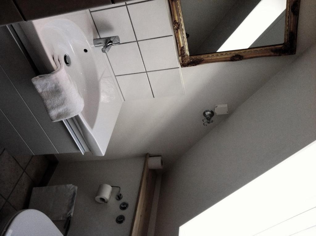 Fangel Kro & Hotel Bellinge Стая снимка