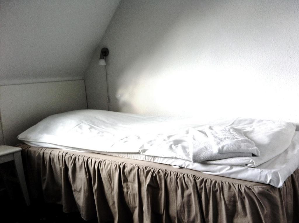 Fangel Kro & Hotel Bellinge Стая снимка